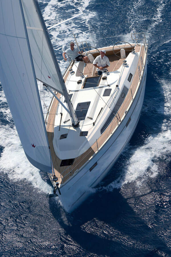 Pure Sail Azores - Hera - Bavaria Cruiser 41